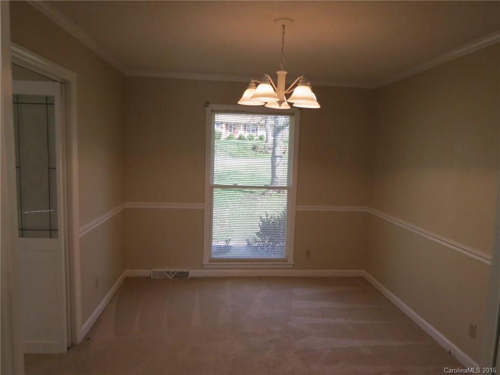Country Manor - Residential