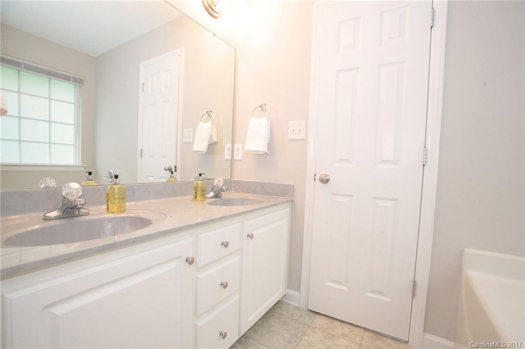 Stone Crest - Residential