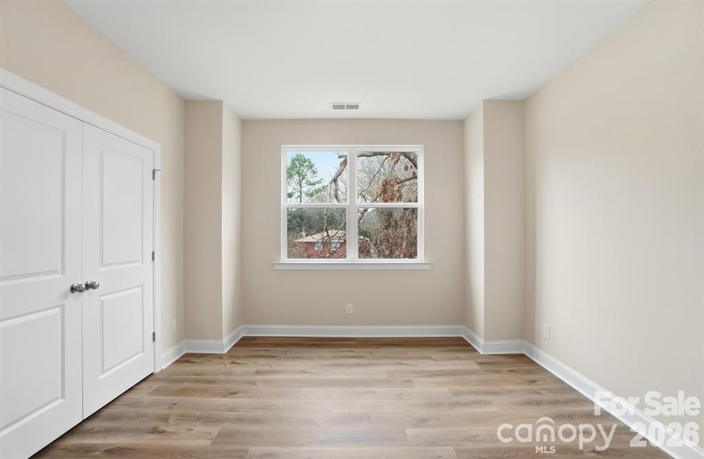 Sharonbrook - Residential
