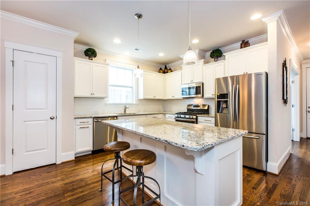 Riverwalk - Residential