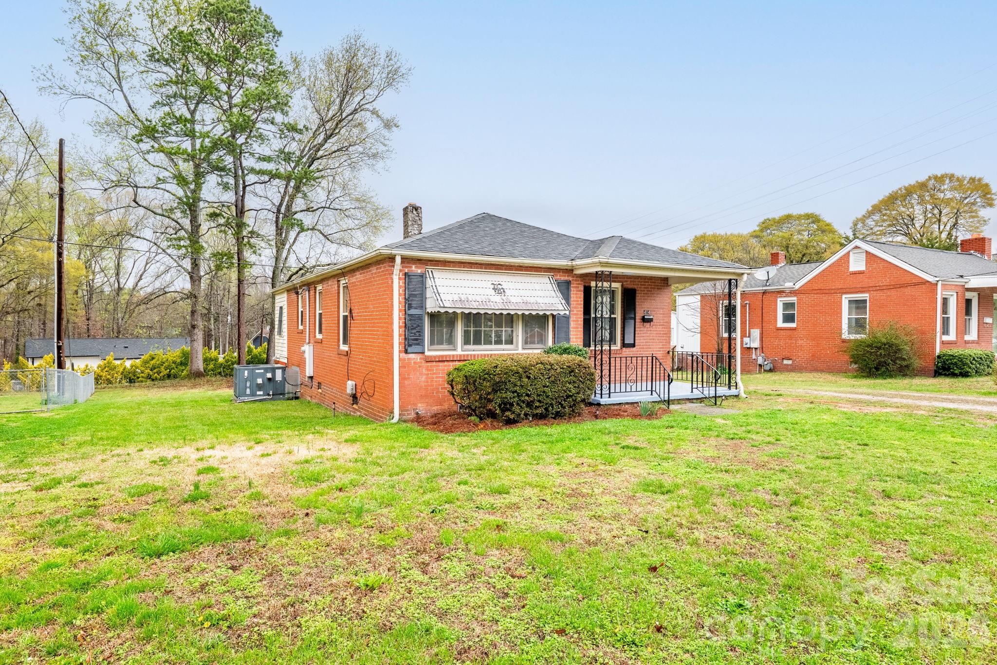Sunset Park - Residential