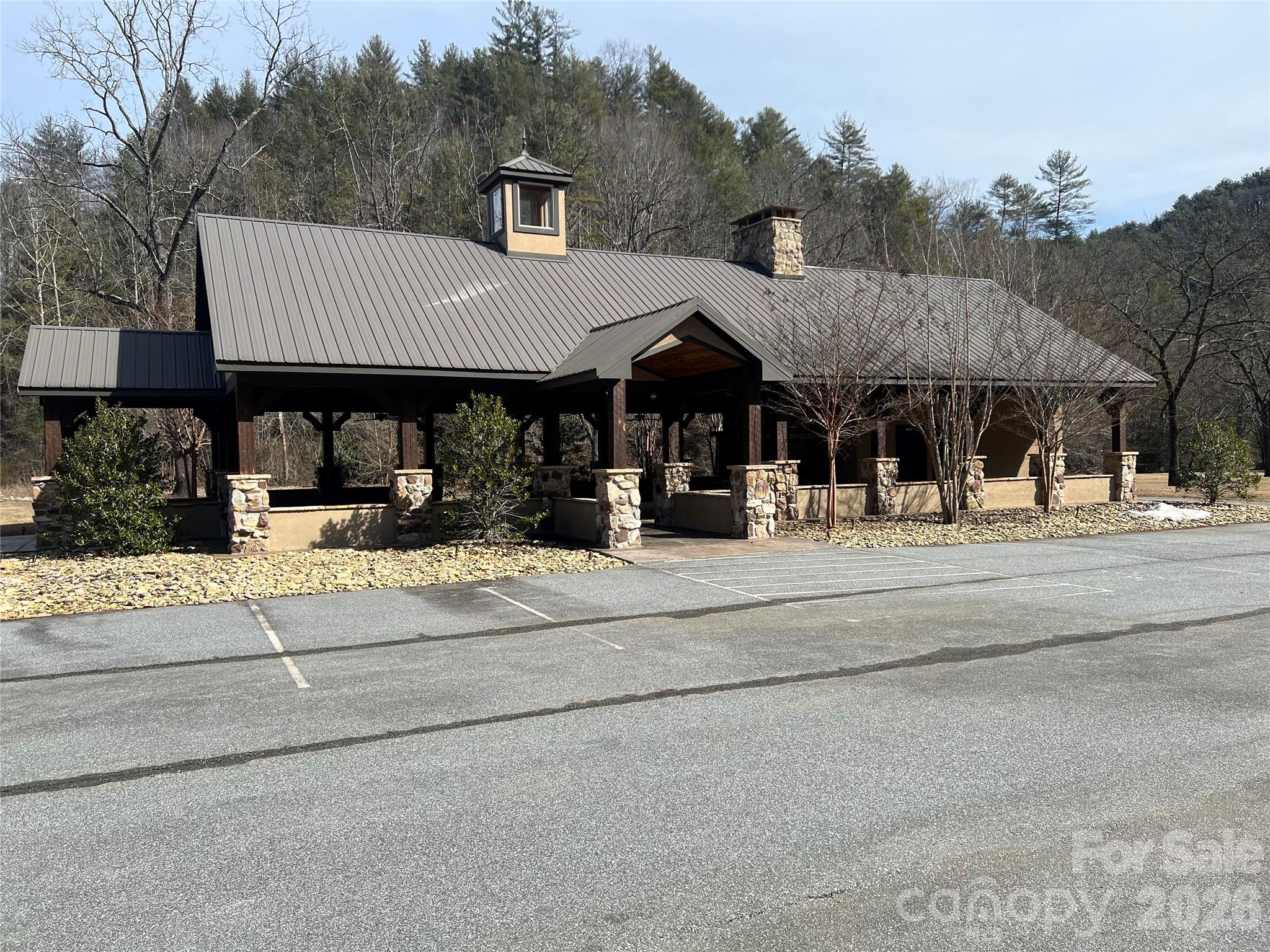 Timber Rock - Land