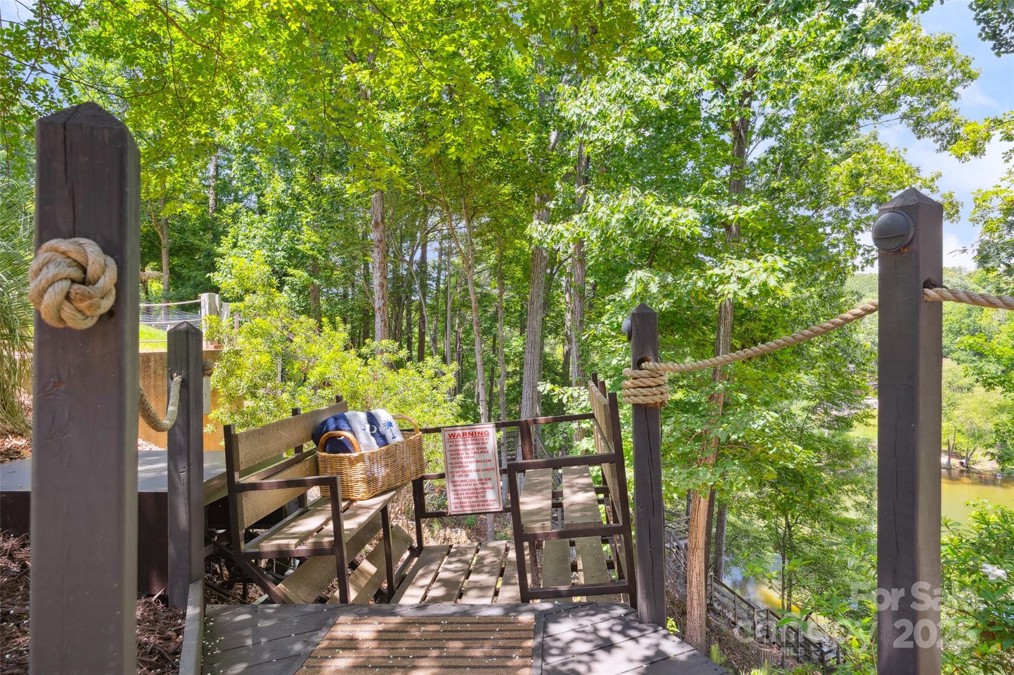 Tega Cay - Residential