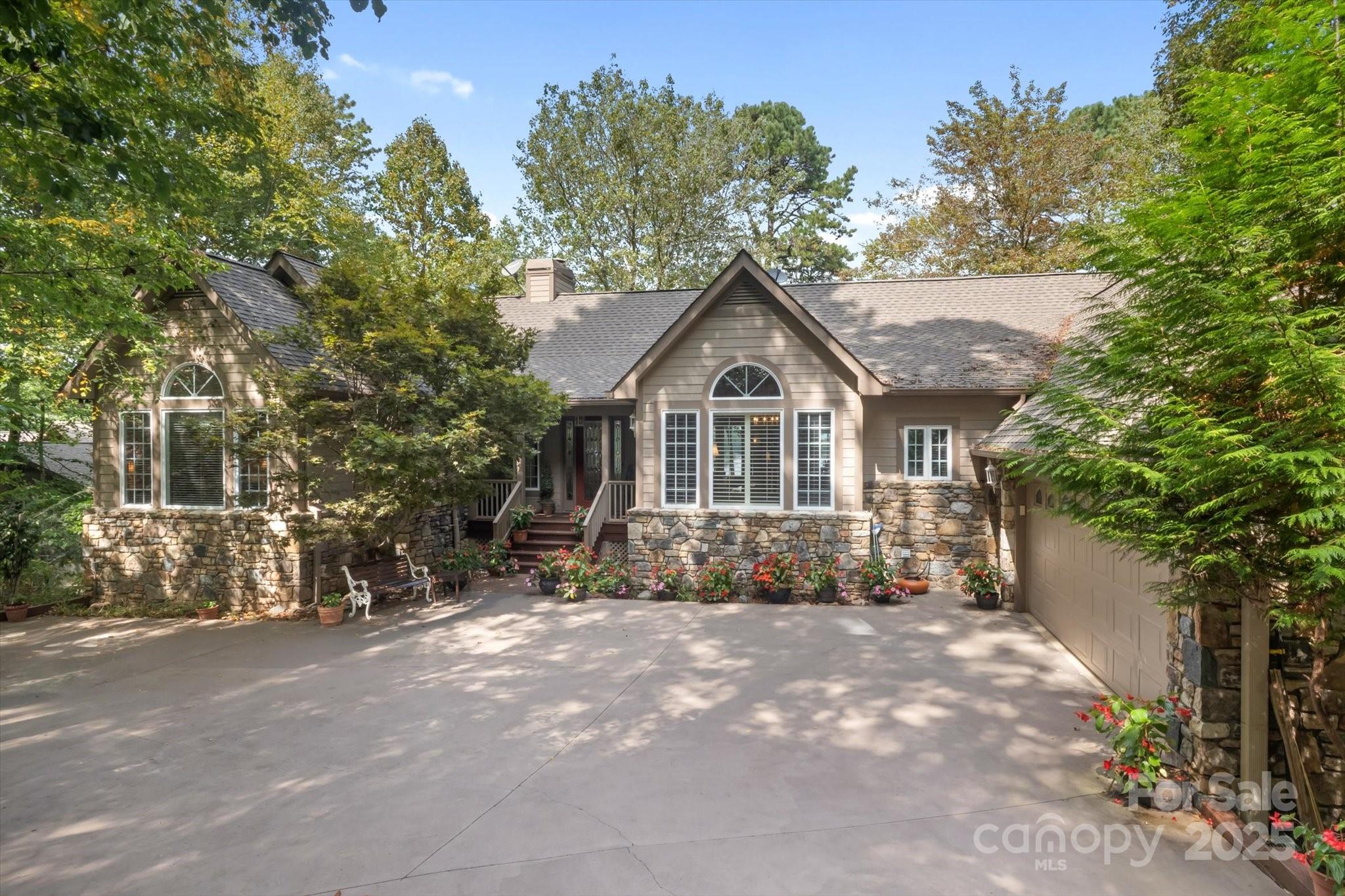 Connestee Falls - Residential