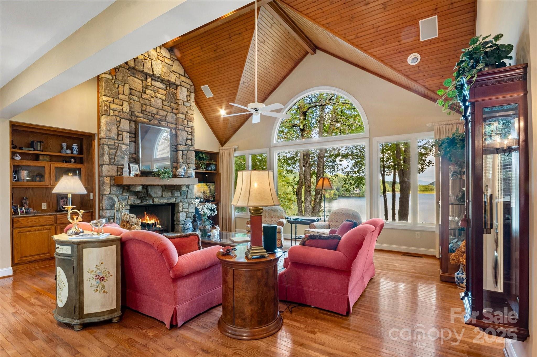 Connestee Falls - Residential