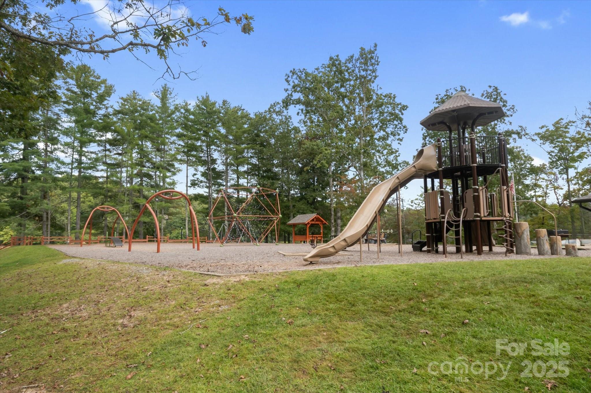 Connestee Falls - Residential