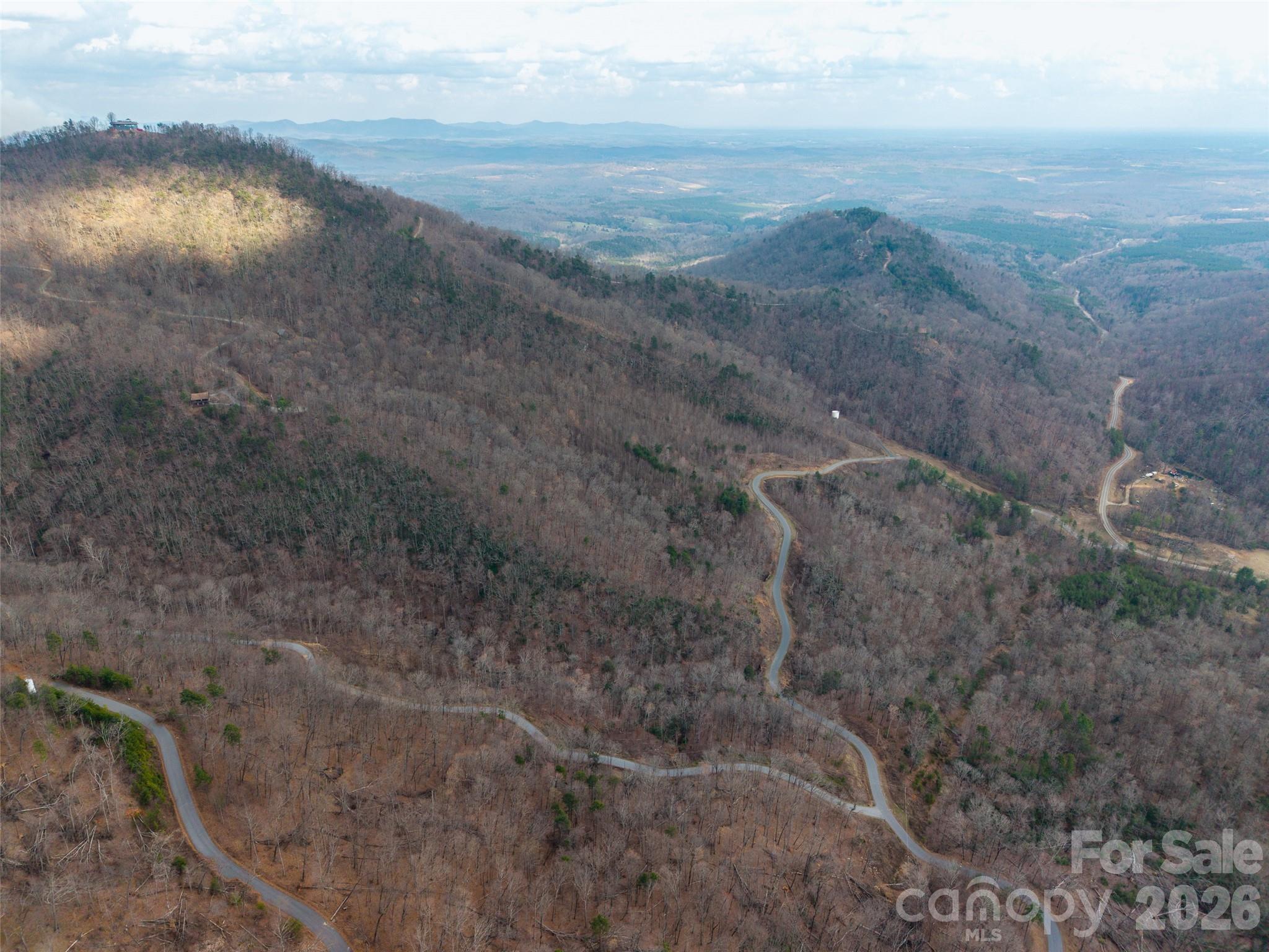 Queens Gap - Land