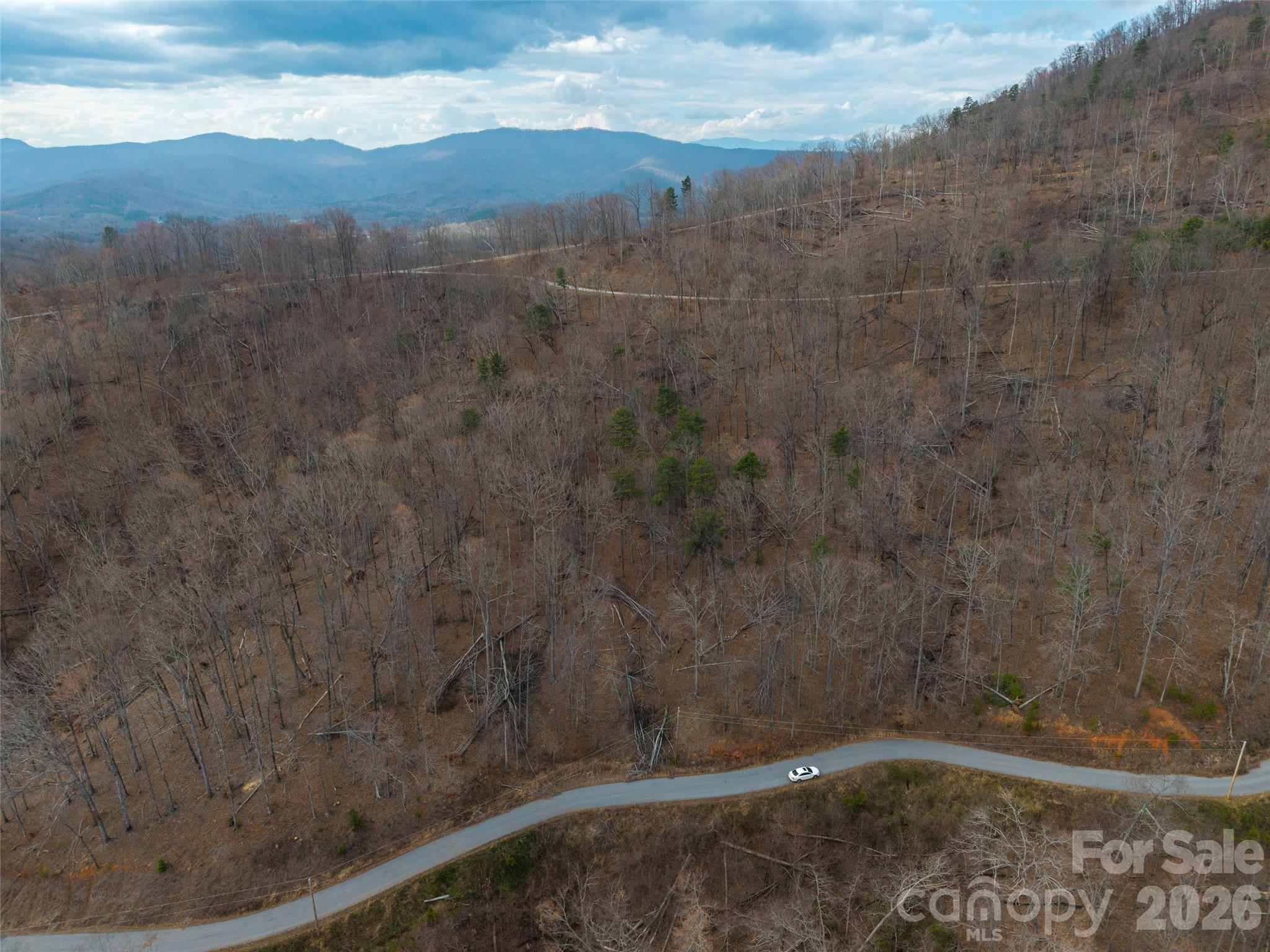 Queens Gap - Land