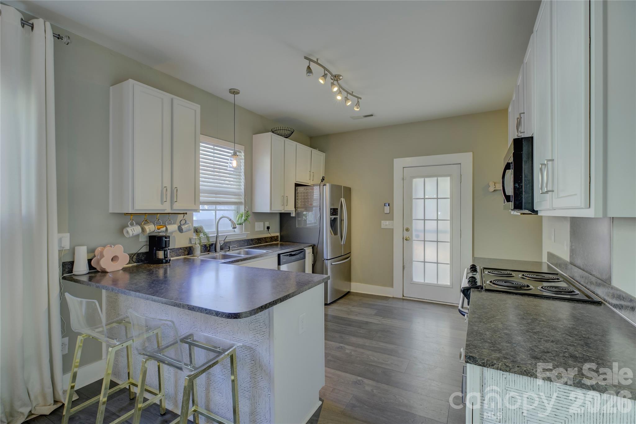 The Park At Oaklawn - Residential