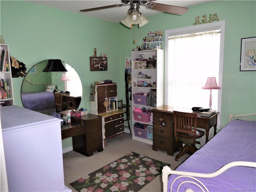 Avery Lake - Residential