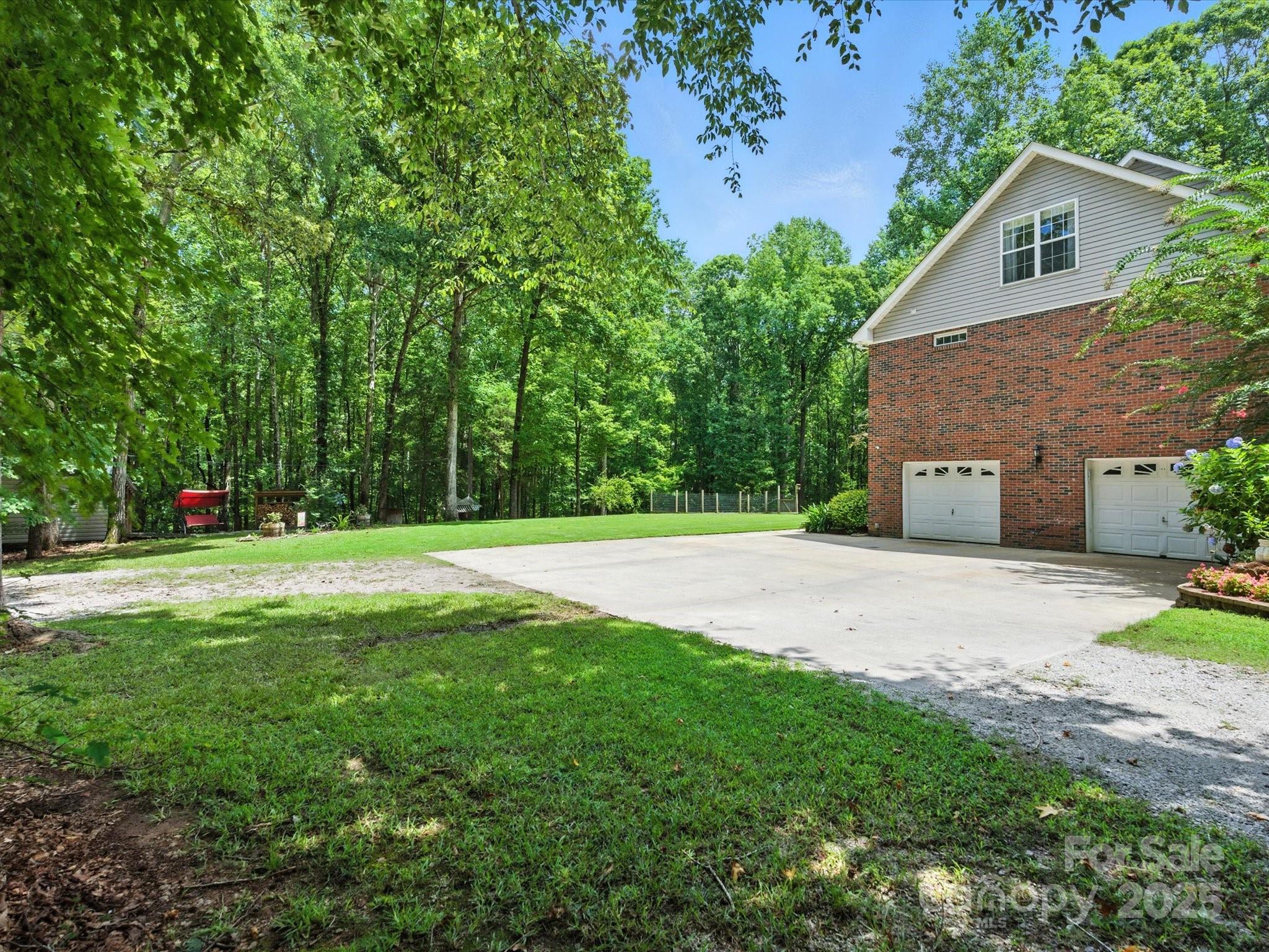 Quiet Creek - Residential