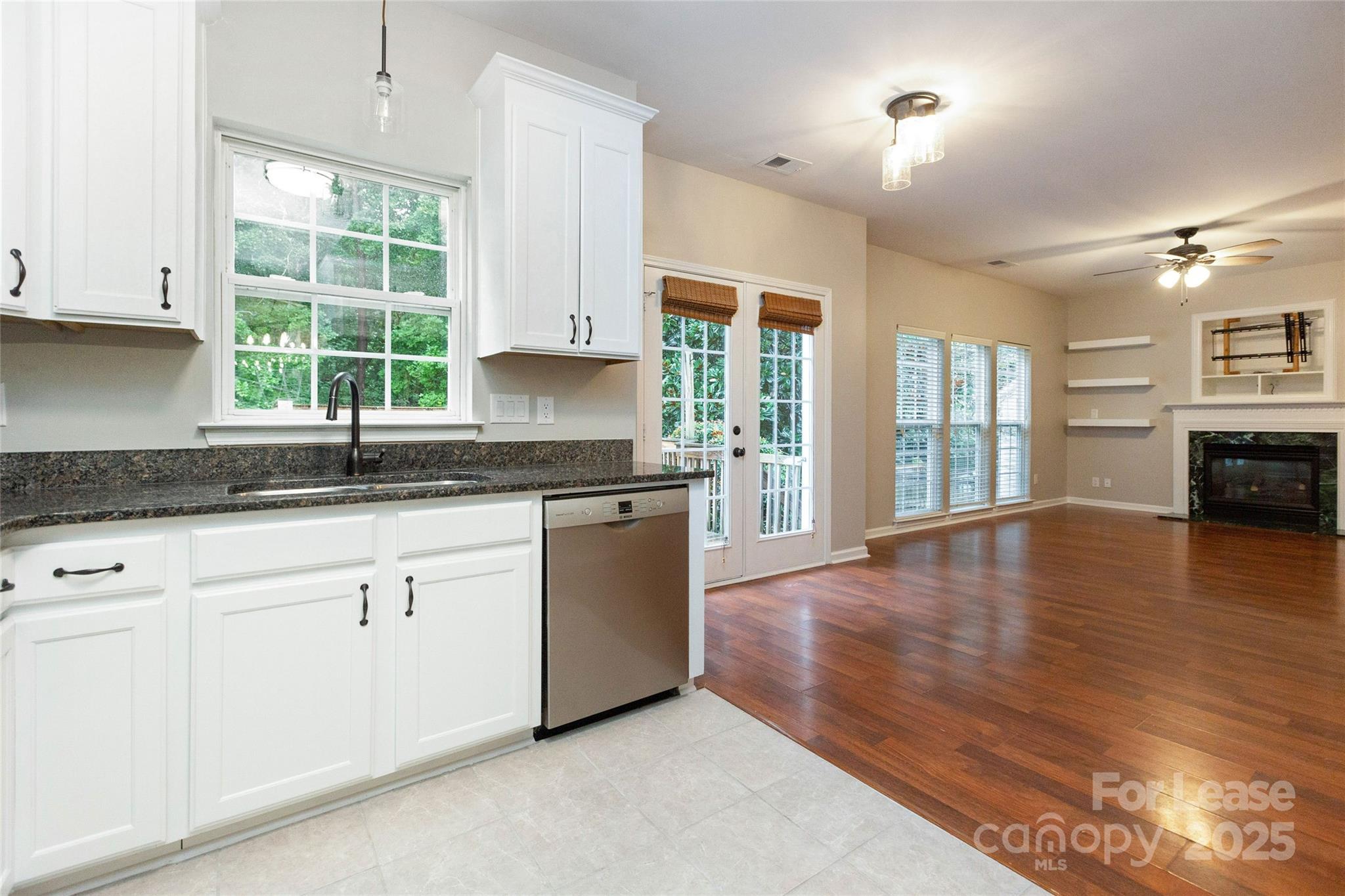 Winslow Bay - Residential Lease