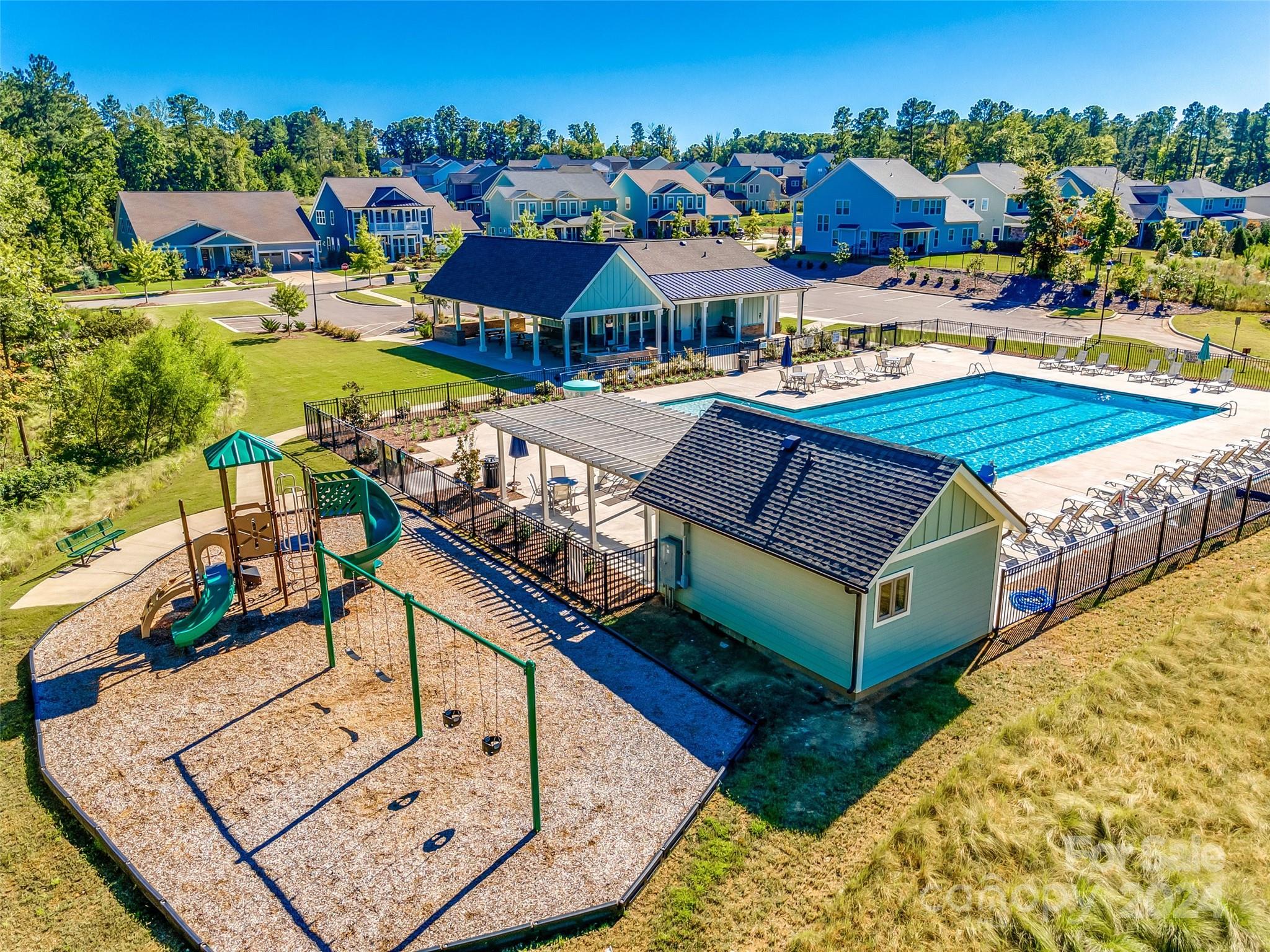 Paddlers Cove - Residential