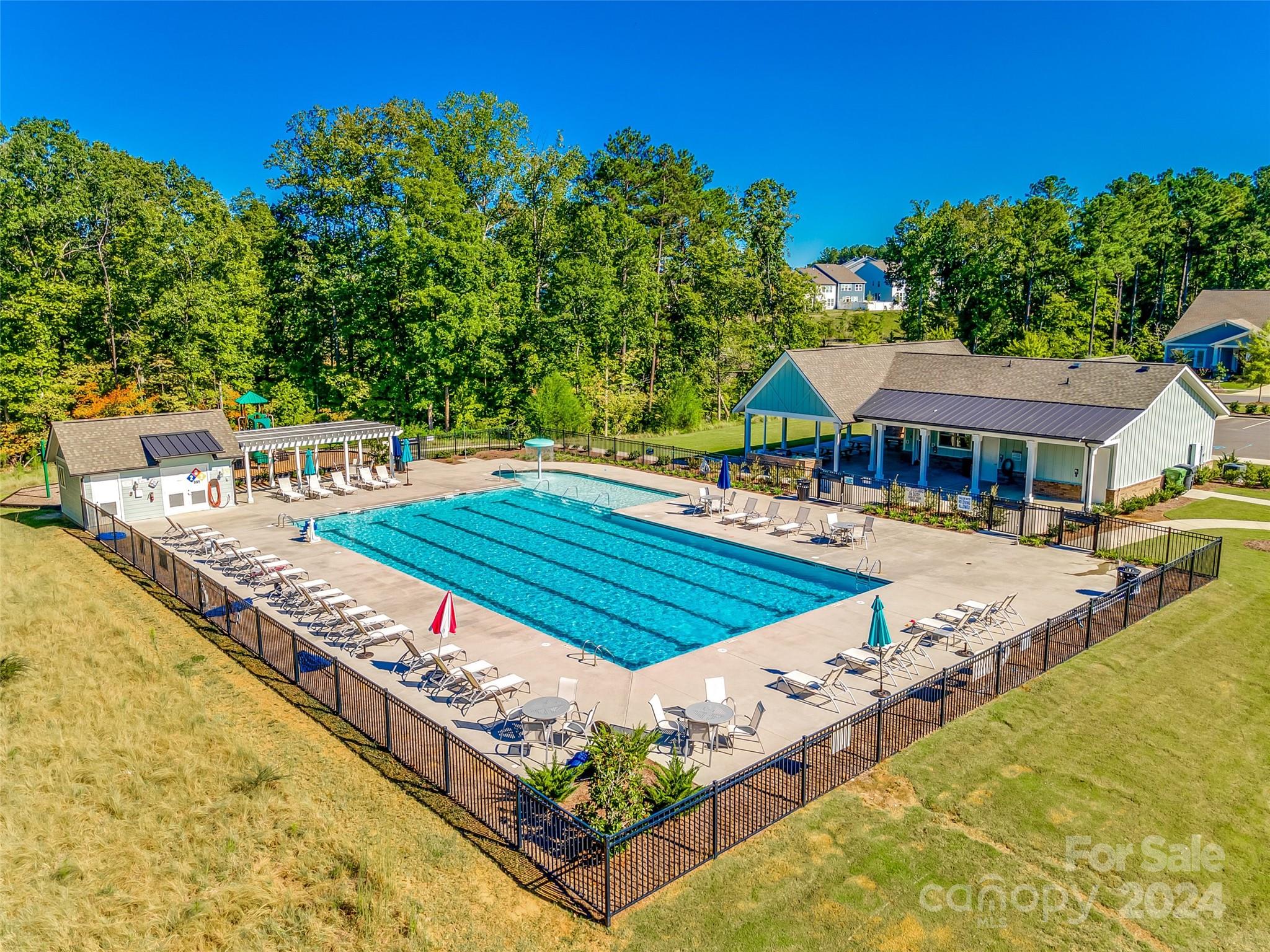 Paddlers Cove - Residential