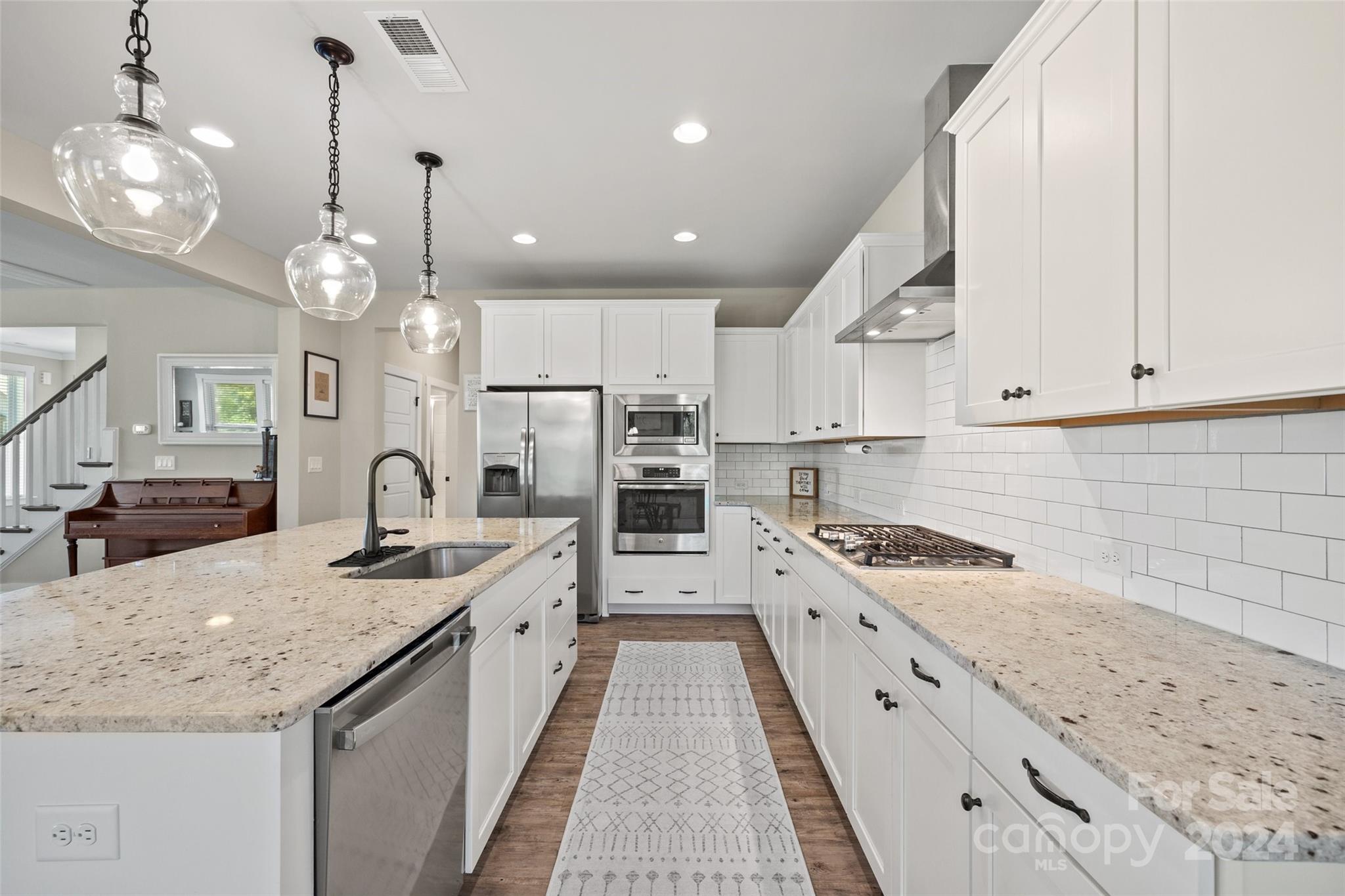 Paddlers Cove - Residential