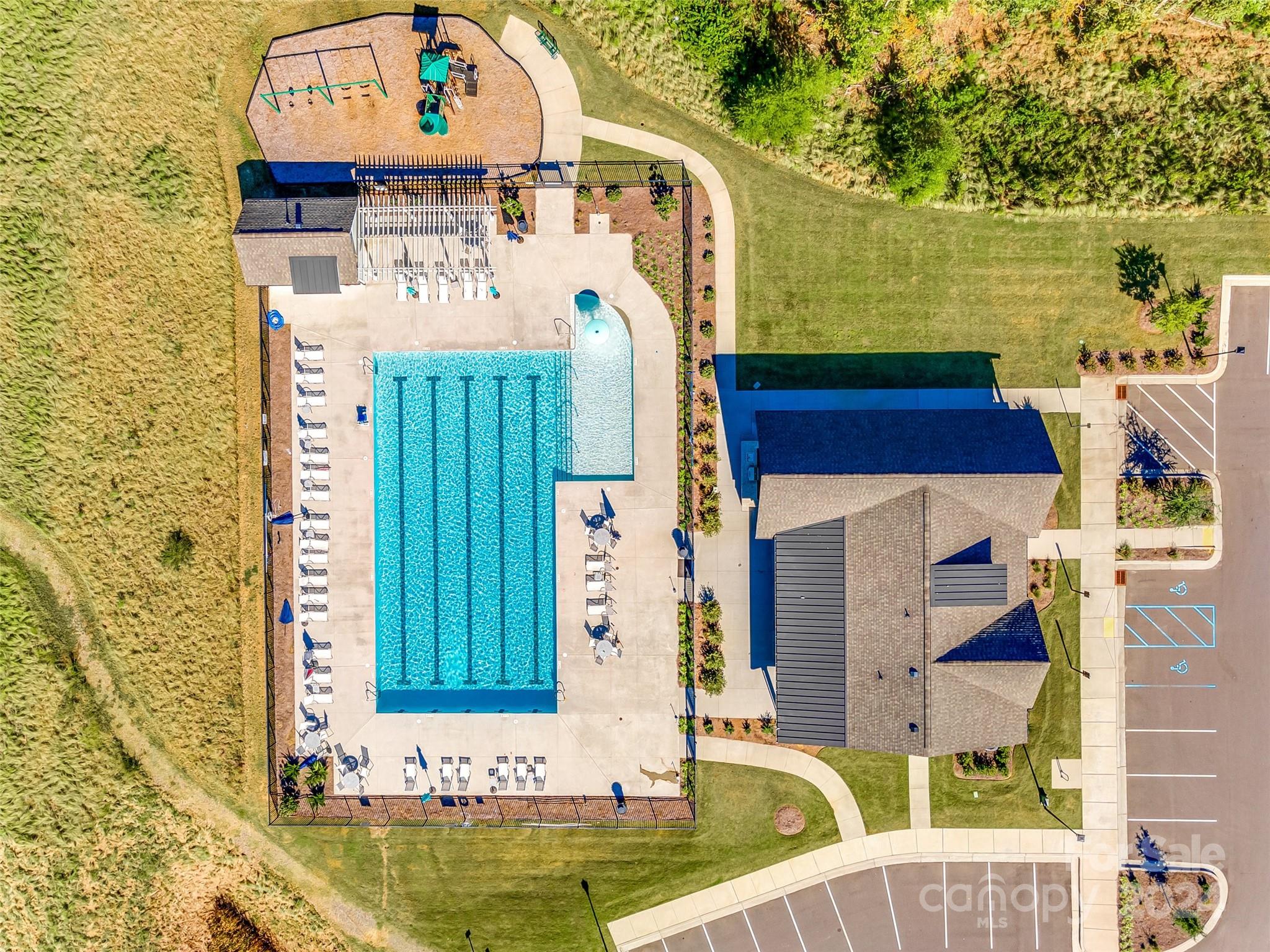 Paddlers Cove - Residential