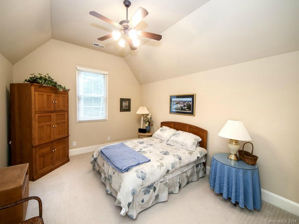 Woodland Bay - Residential