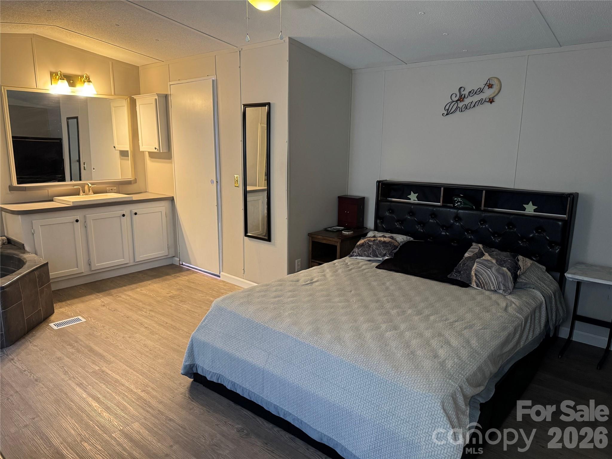 Bethany Woods - Residential