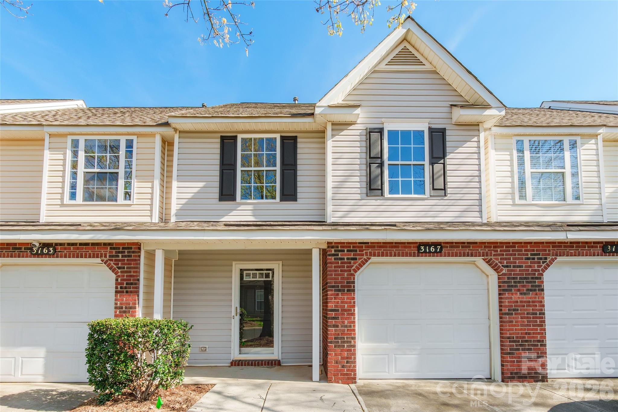 The Townes at Old Stone Crossing - Residential