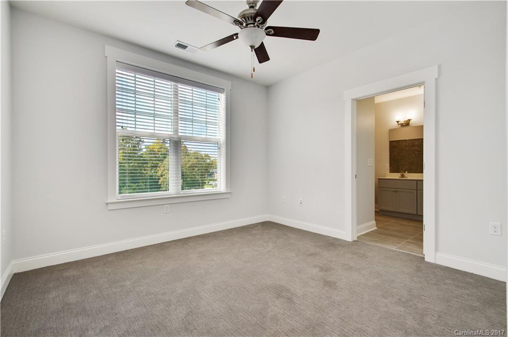 Riverwalk - Residential Lease