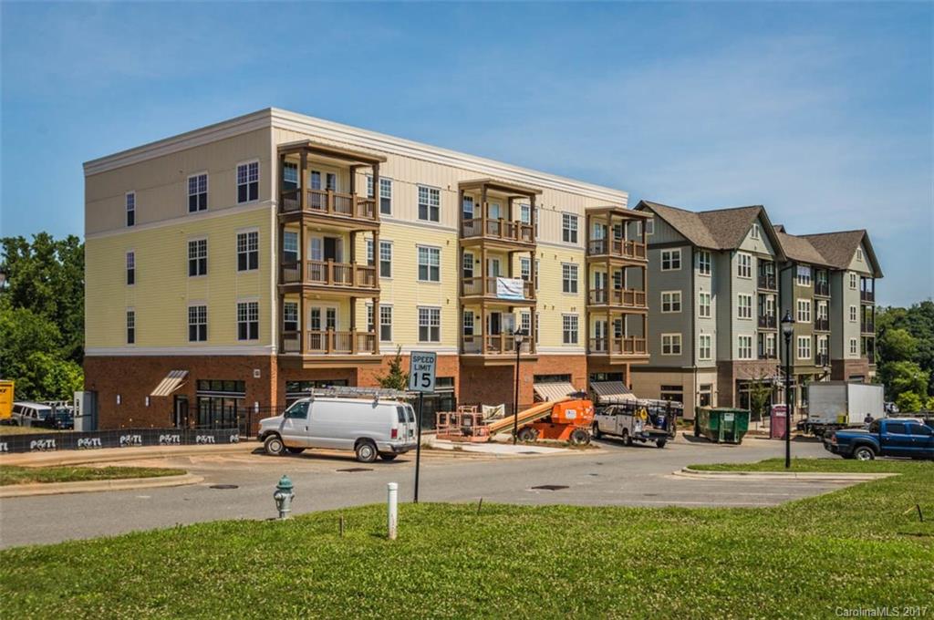 Fantastic Riverwalk Living! These apartment homes feature open floor plans with 9 ft ceilings & modern luxury finishes. Kitchen includes quartz counters, tile backsplash & SS appliances, bathrooms have tile flooring & shower. Onsite Bike Storage is avaliable. Riverwalk is an award-winning community with access to the Catawba River, canoe/kayak launch, miles of walking/biking trails, Novant Health BMX Track, Giordana Velodrome, Criterium Track, shopping & dining all in one neighborhood!