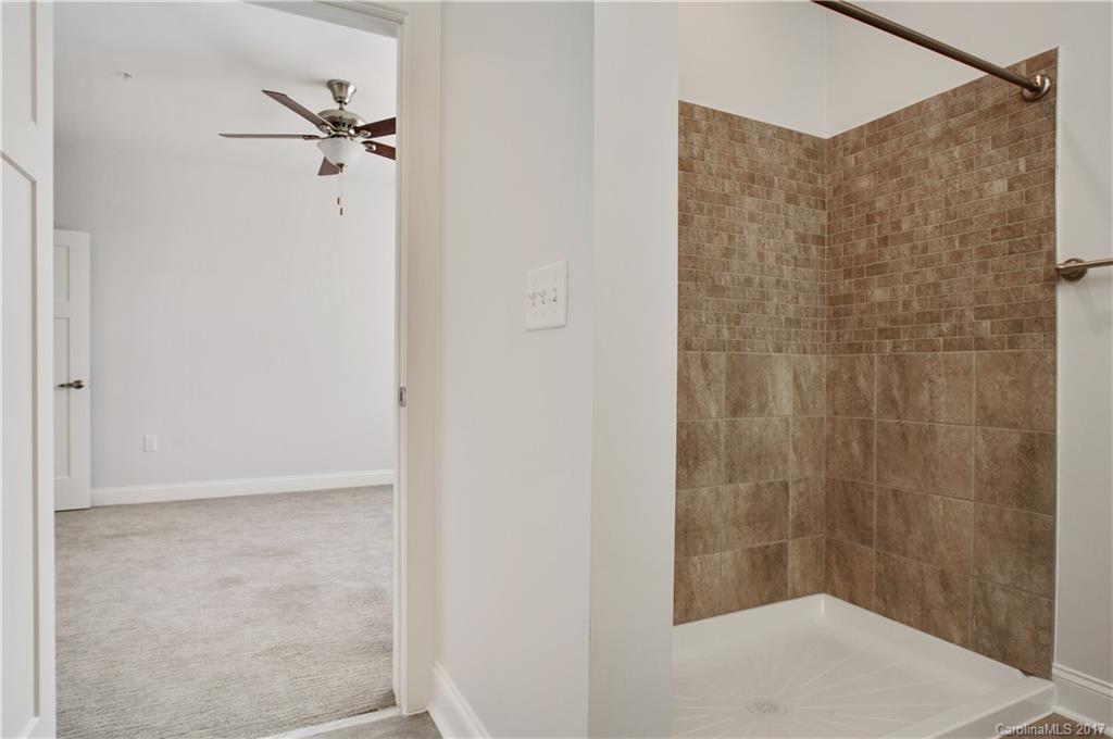 Riverwalk - Residential Lease