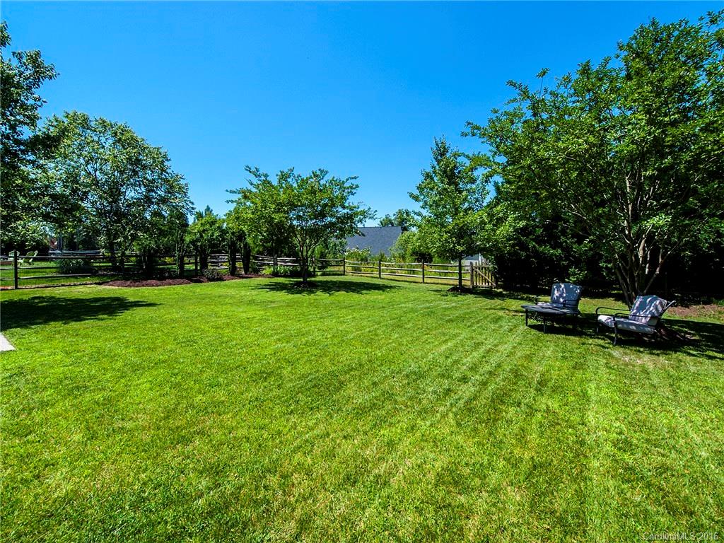 Lake Shore - Residential