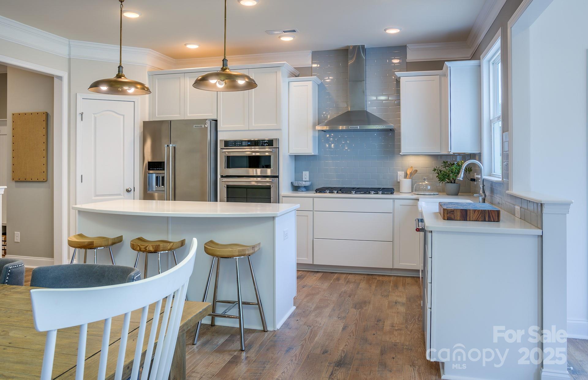 Patterson Pond - Residential