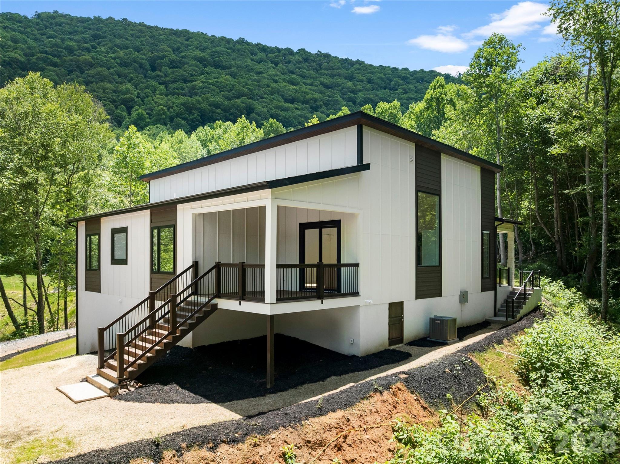 Blue Mist Farms - Residential