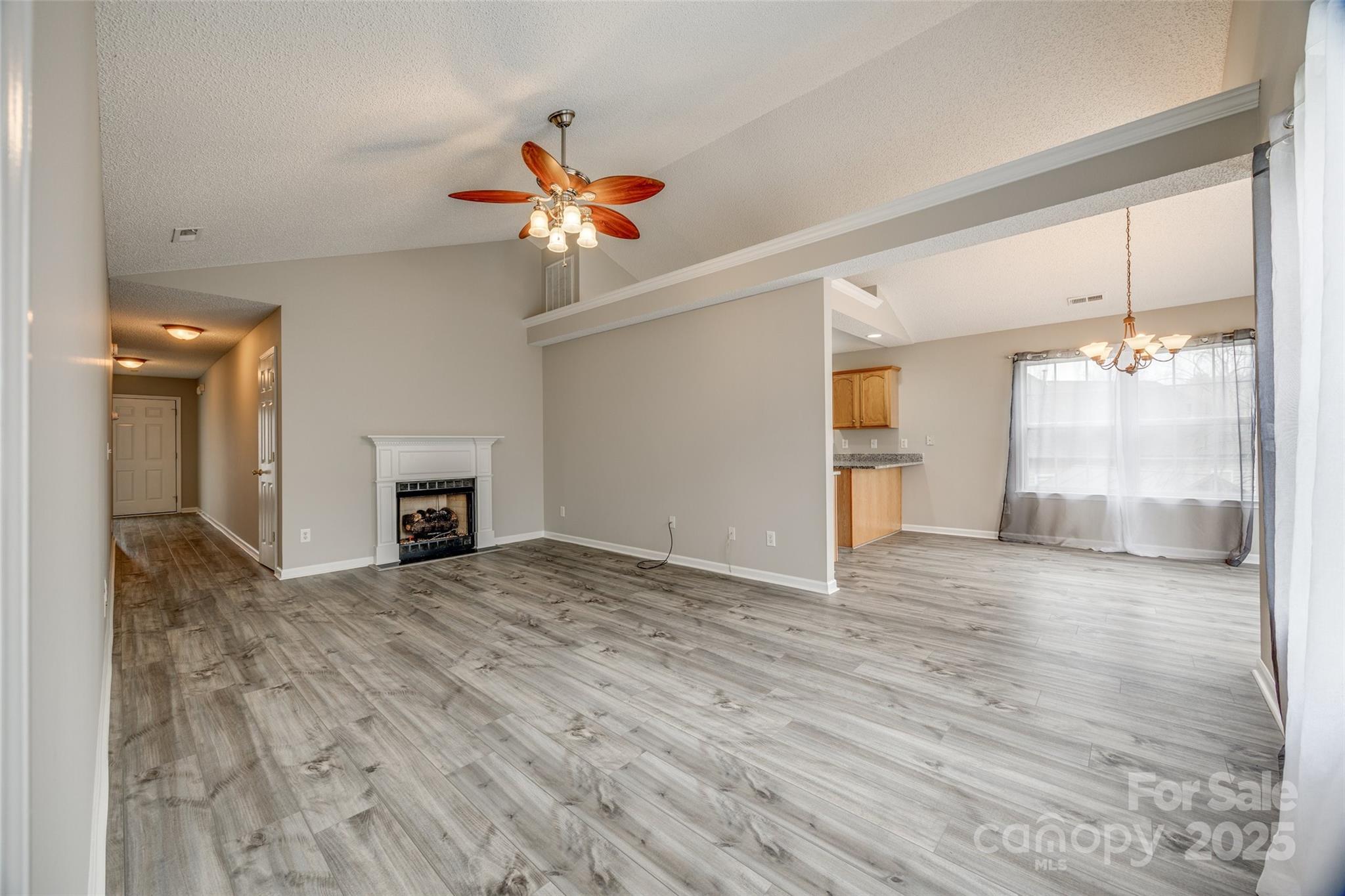 Hallmark Glen - Residential