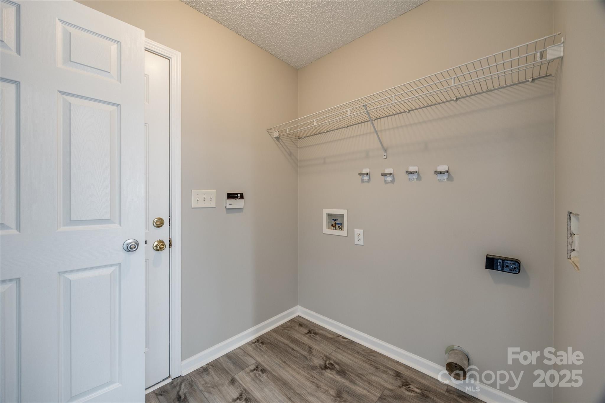 Hallmark Glen - Residential