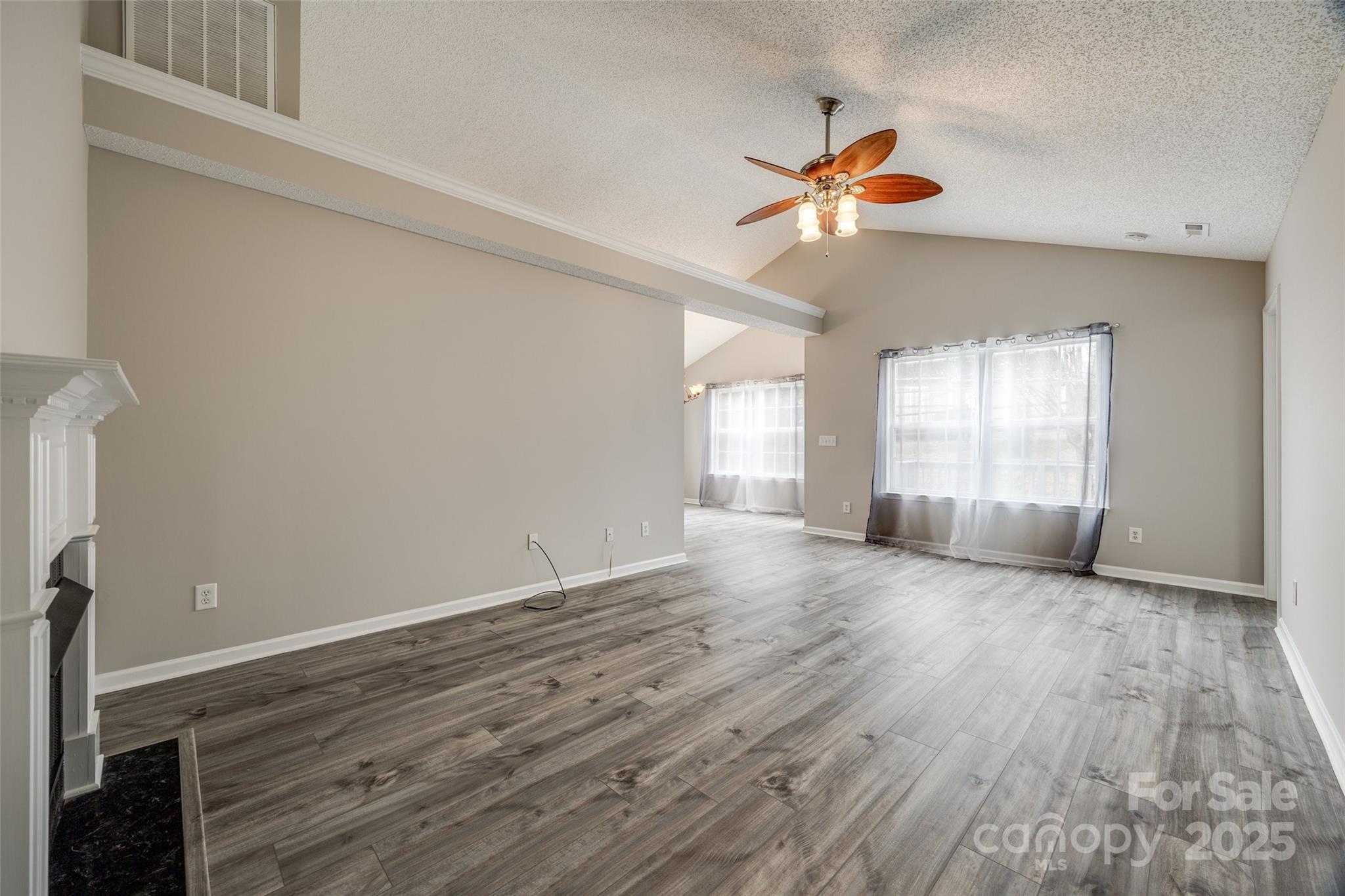 Hallmark Glen - Residential