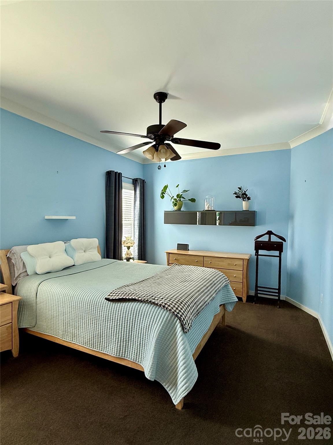 Newport Lakes - Residential