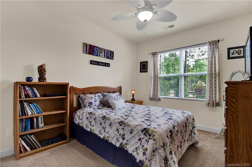 Stoneridge Lakes - Residential