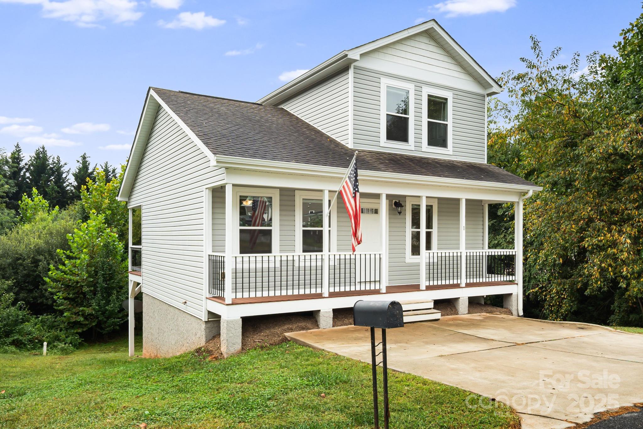 Located in the Candler area of Buncombe County, this home is move-in ready and convenient to amenities, I-40, and a short drive to Asheville or Haywood County. This home has a covered front porch, another covered porch off the back/kitchen (great for grilling and hanging out). Featuring 3 bedrooms and 2 full bathrooms, the Primary bedroom is on the main level with an en-suite bath. 2 additional bedrooms are located on the upper level along with a second full bath. The kitchen has a nice island, plenty of cabinets and counters and conveys with all kitchen appliances. The laundry room is located on the main level and is spacious, no small laundry closet in this home! As s bonus, the walkout/daylight basement features a very big (449 sq ft) heated den/family room plus an additional utility/storage room. Located in a small neighborhood, this home is ready for it's new owner. Previously used as a long term rental. Make sure and see the property video here: https://listings.wncrealestatephotography.com/videos/01996002-c19b-7038-a5ee-966b8b559ac8 and you can take the virtual tour here: https://my.matterport.com/show/?m=CHiAQxkUV8o&
