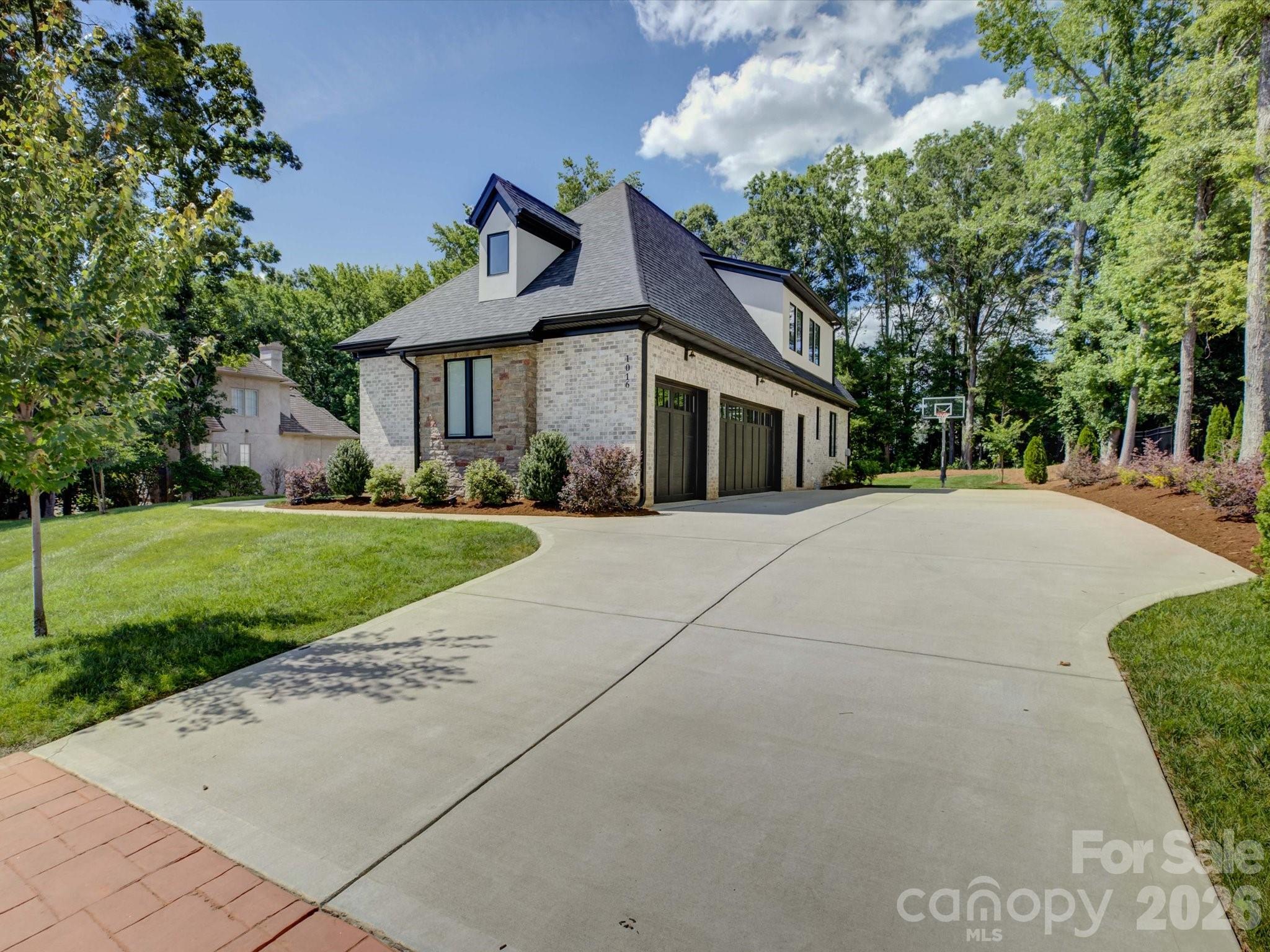 The Gardens On Providence - Residential