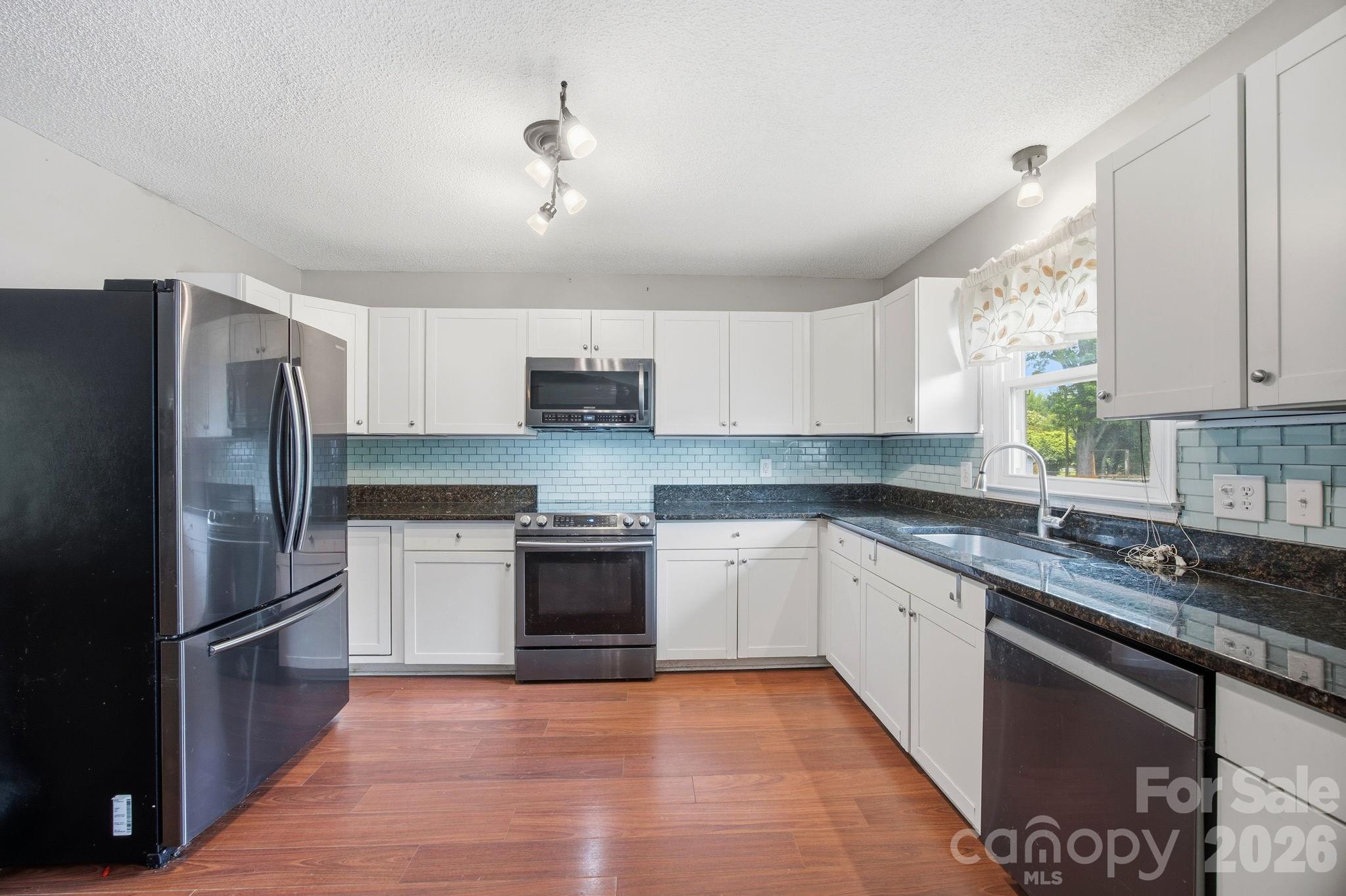 Taymor - Residential