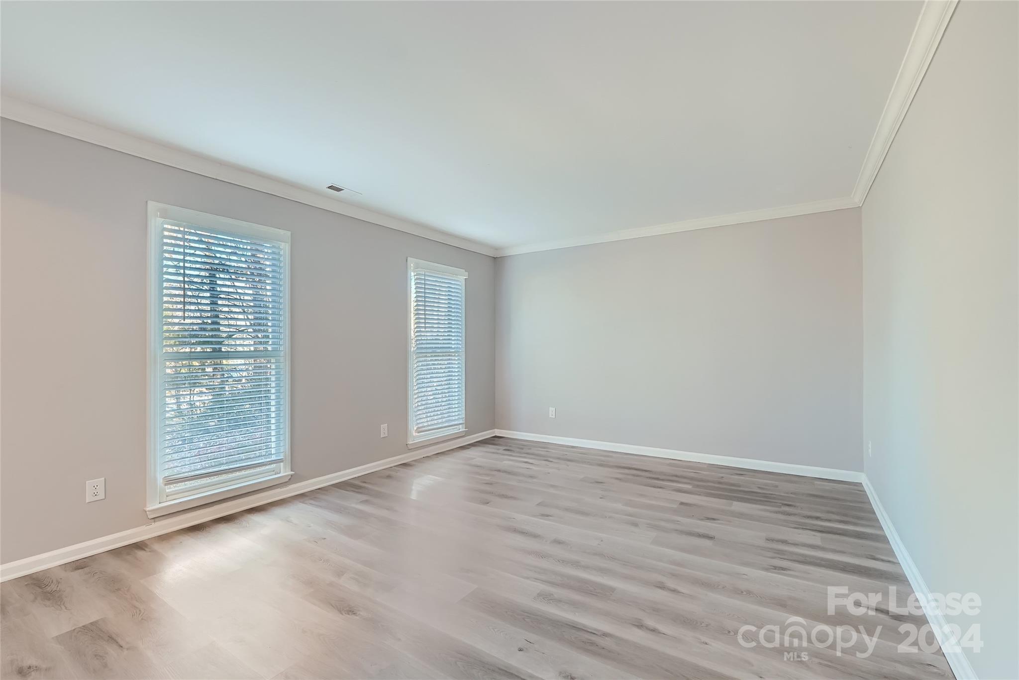 Withrow Downs - Residential Lease