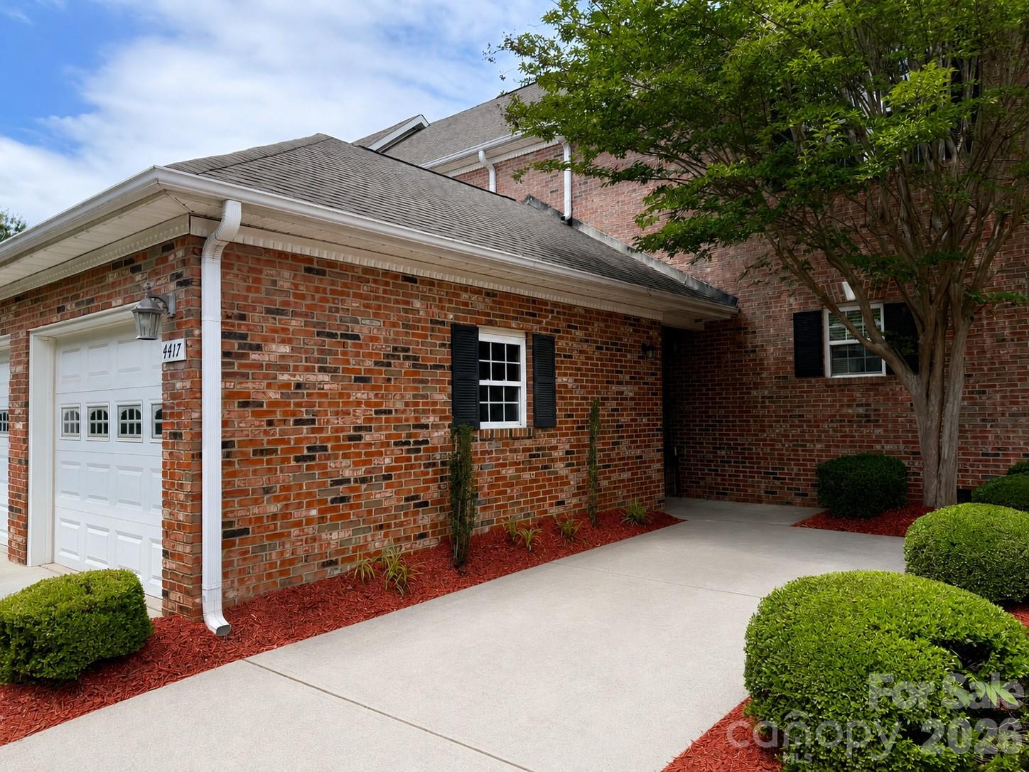 Adare Townhomes - Residential