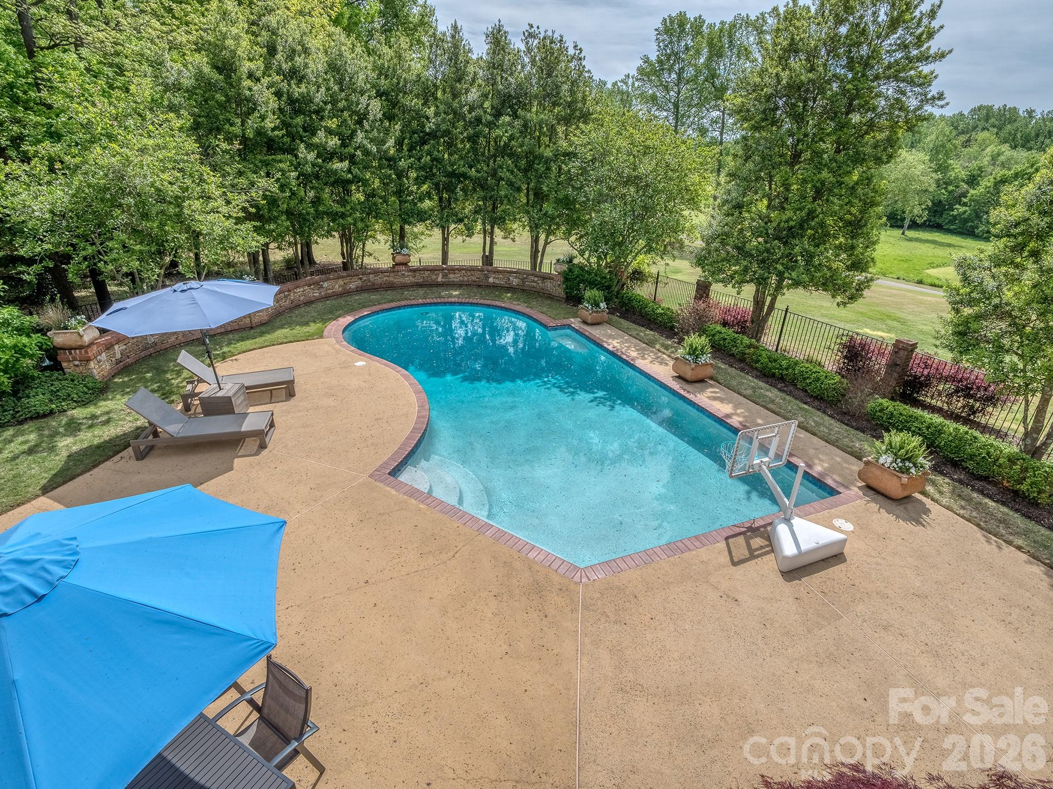 Piper Glen - Residential