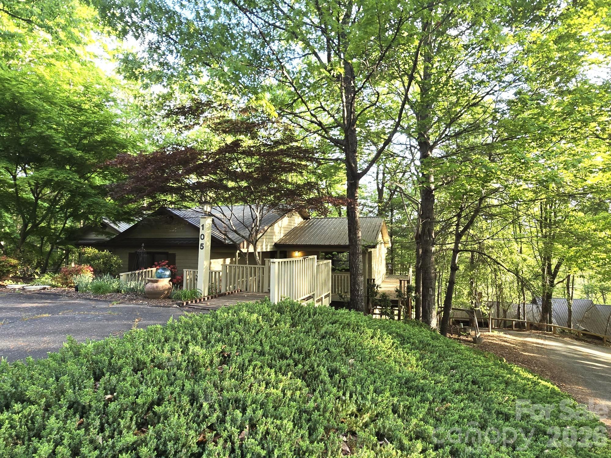 Rumbling Bald on Lake Lure - Residential