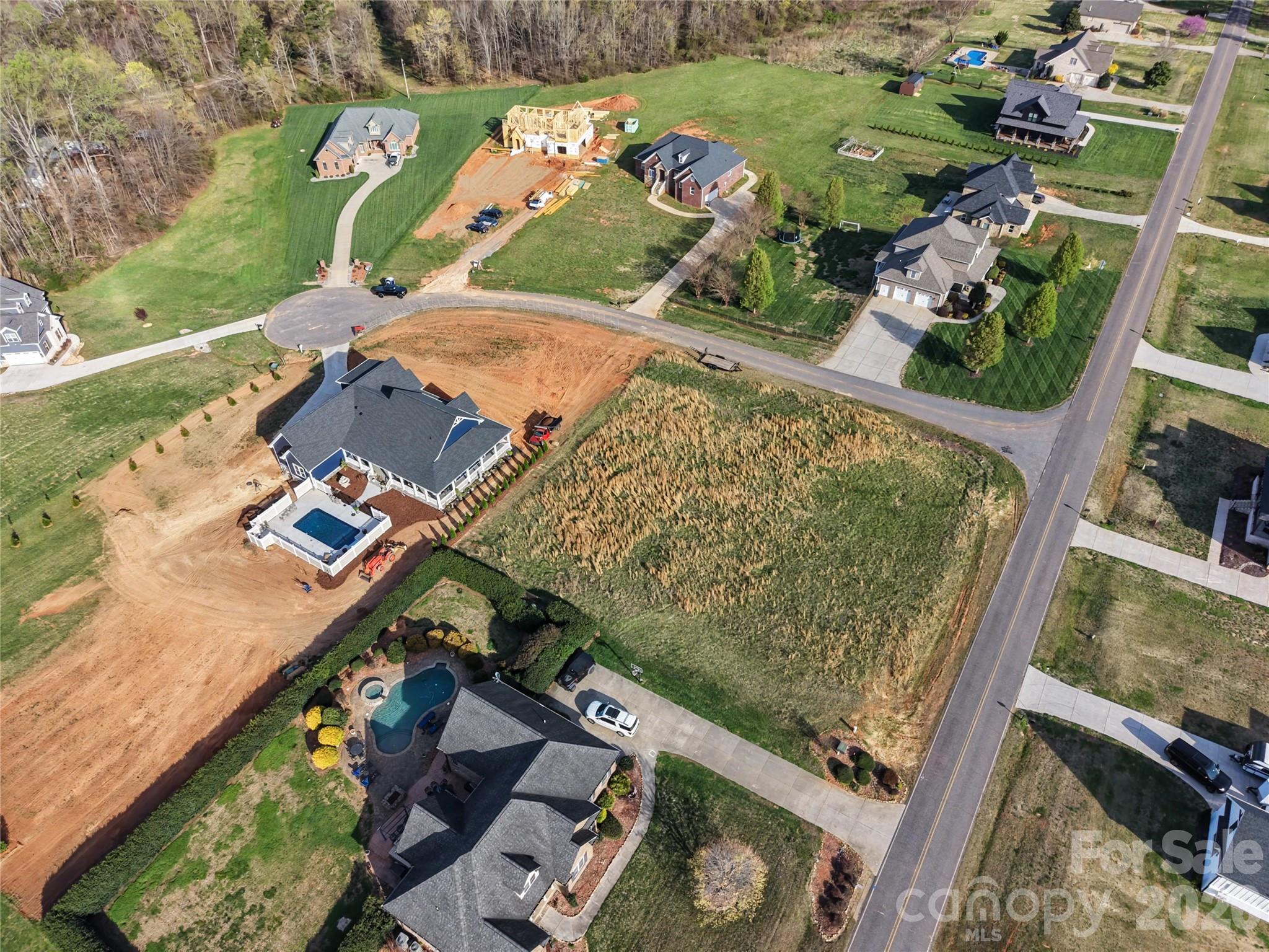 New Salem Estates - Land