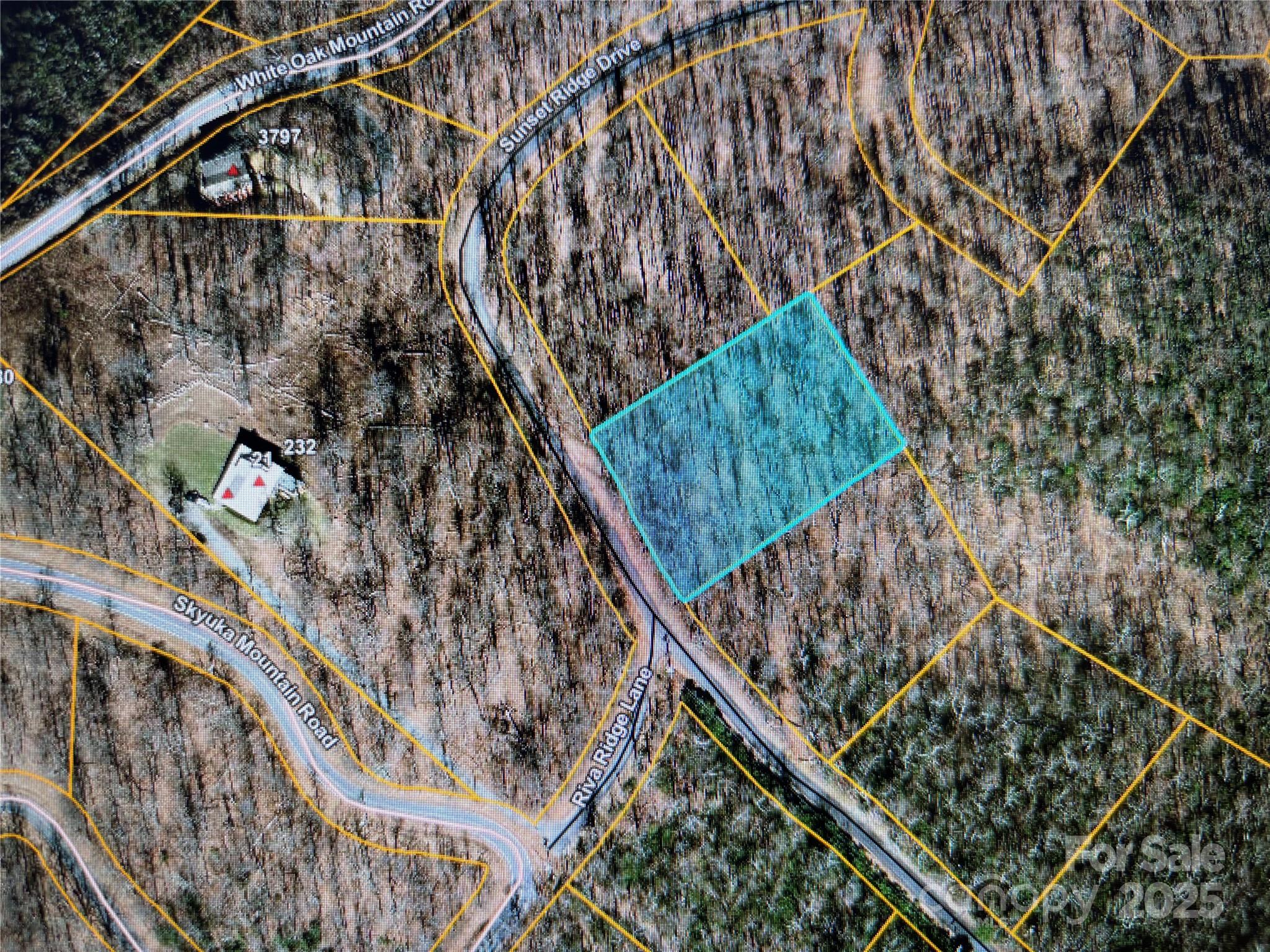 White Oak Mountain - Land