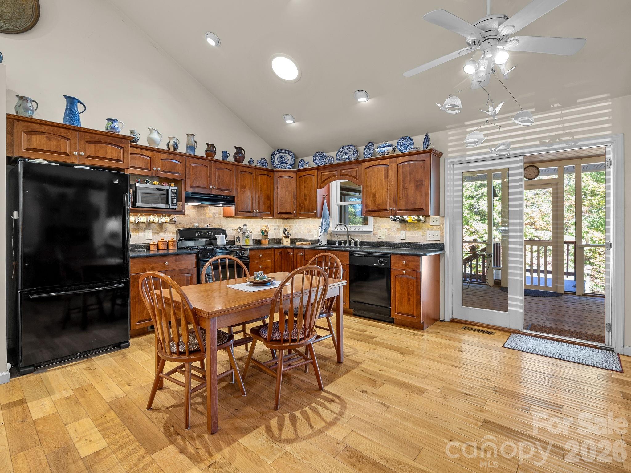 Lake Lanier - Residential