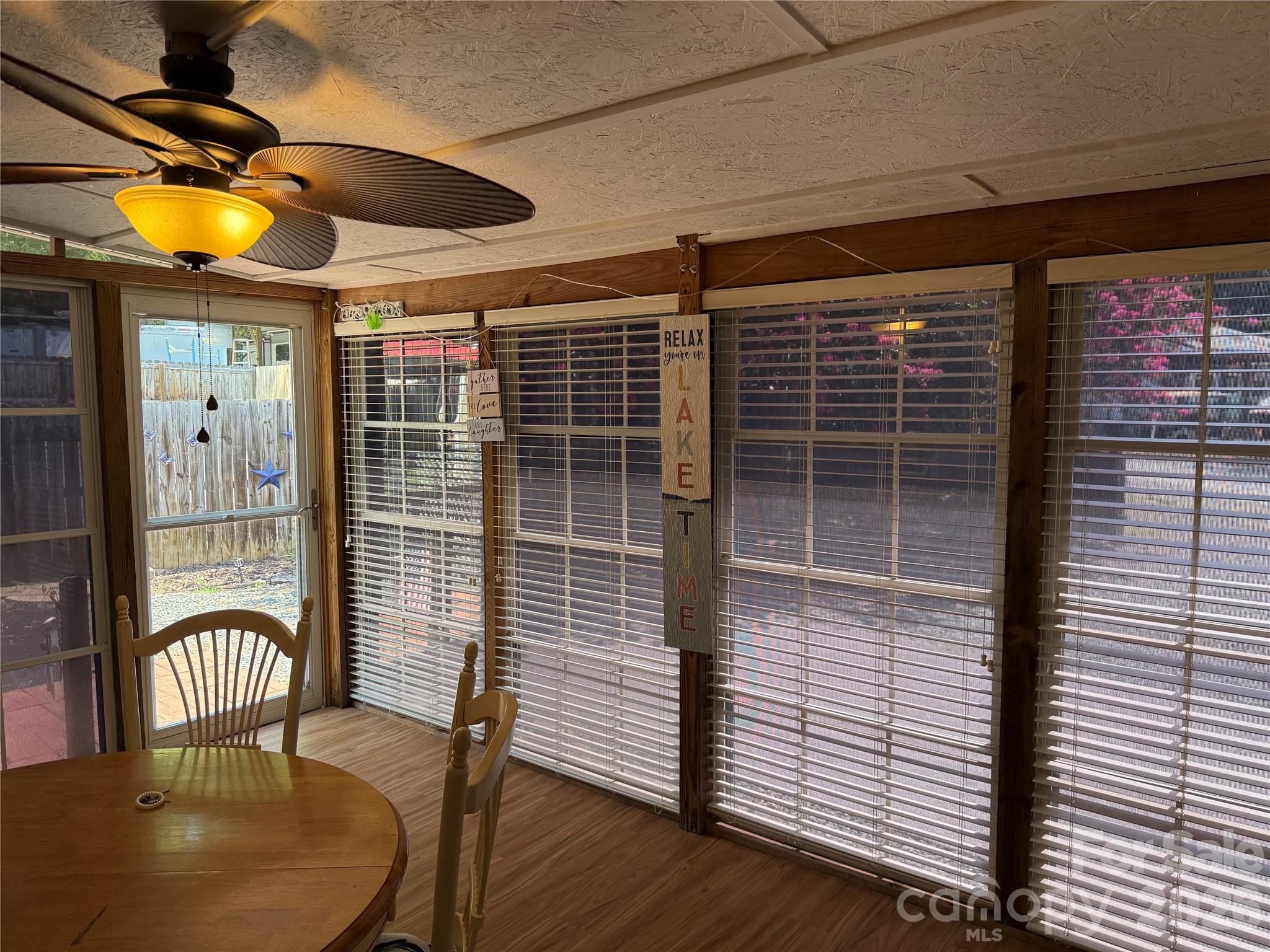 Twin Harbor - Residential