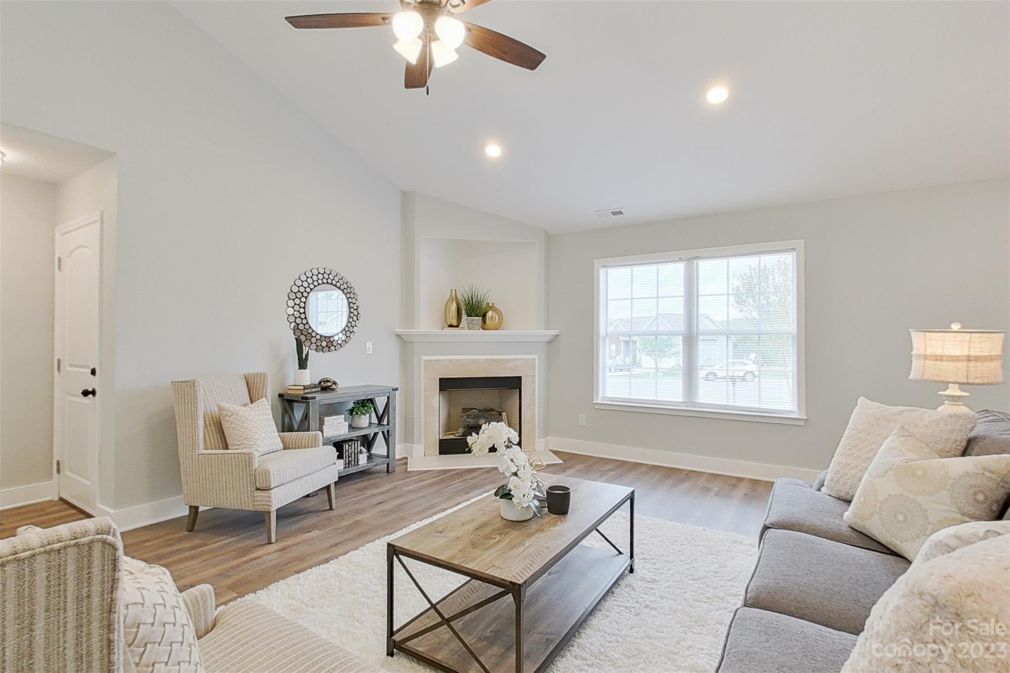 Faulkner Ridge - Residential