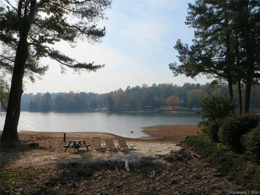 River Hills - Residential Lease