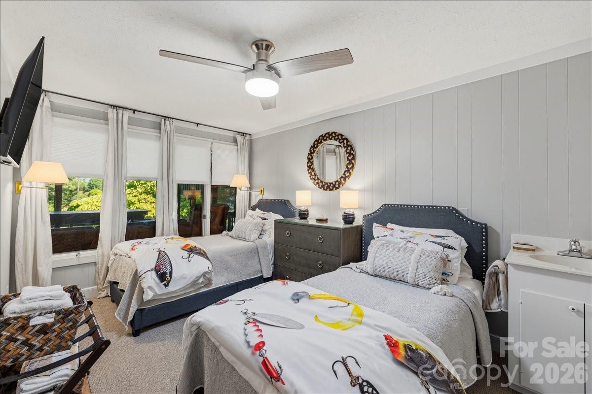 Holiday Shores - Residential