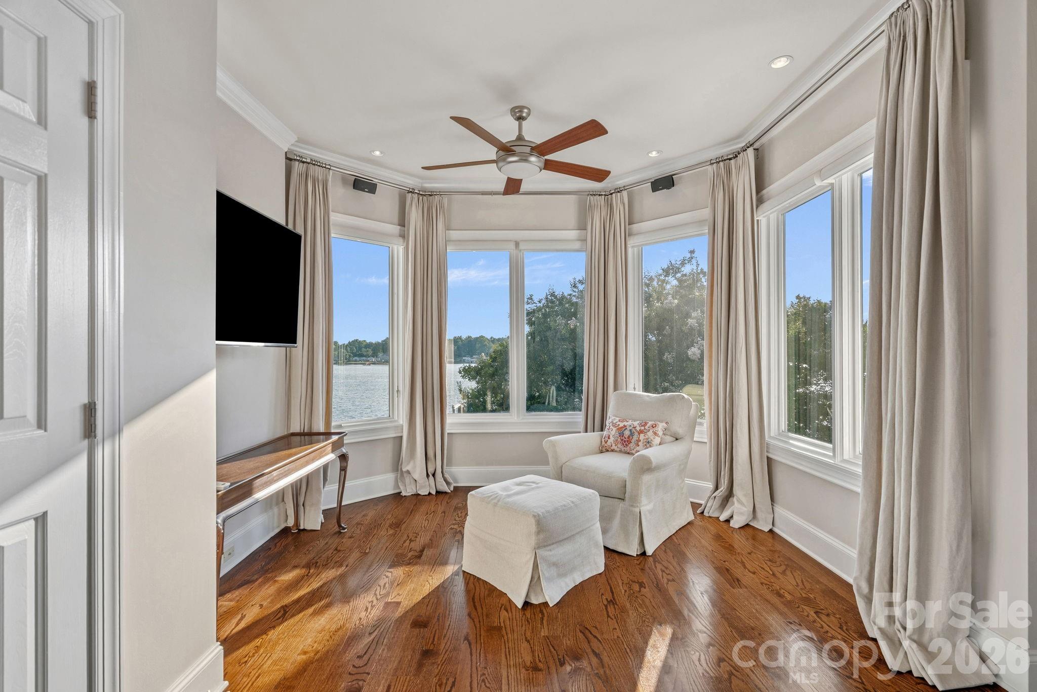 Governors Island - Residential