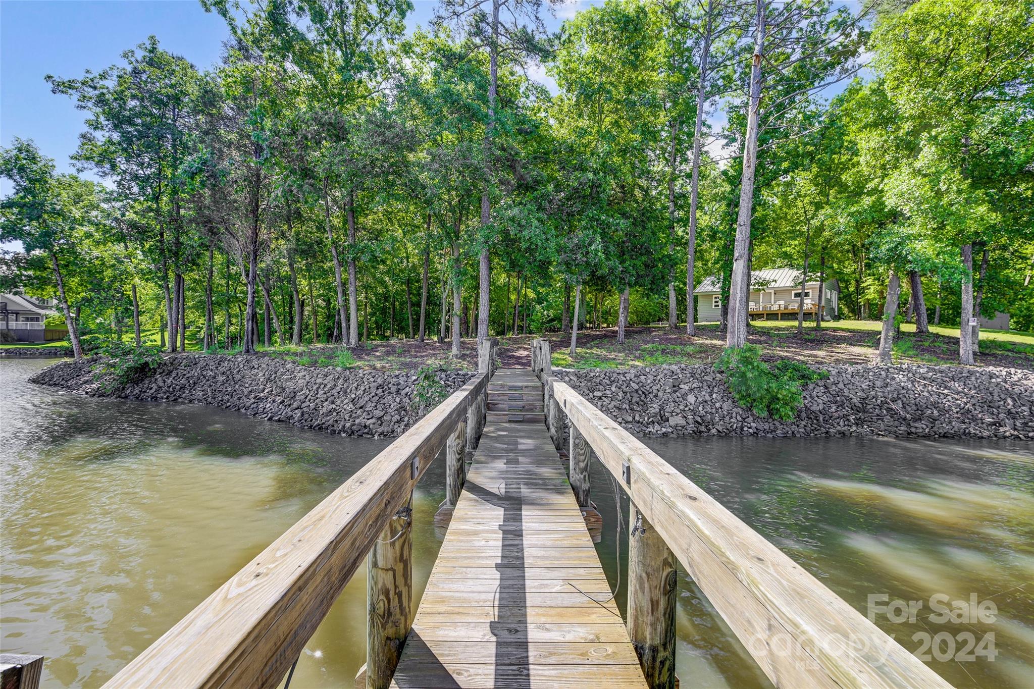 Lake Wylie - Land